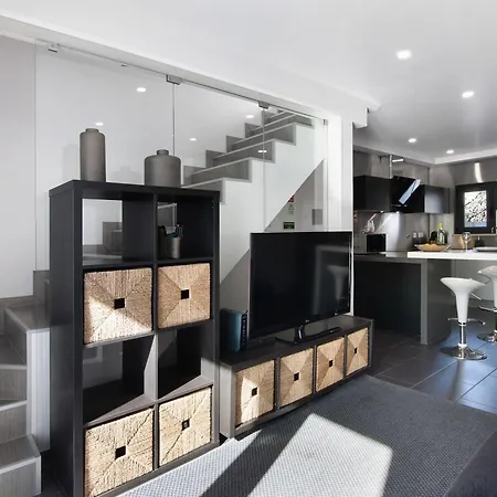 Be Glow Prázdninový dům *